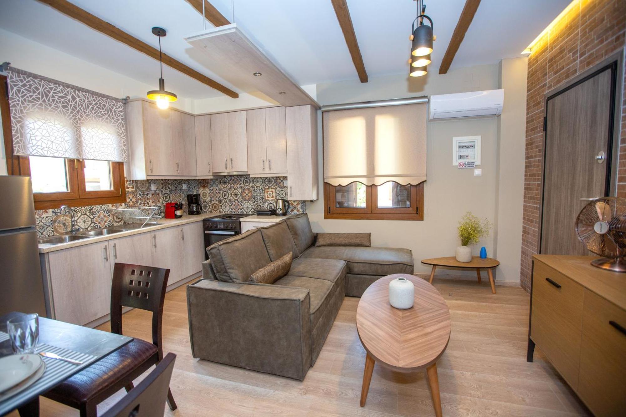 Casa Kastropolis Apartment *